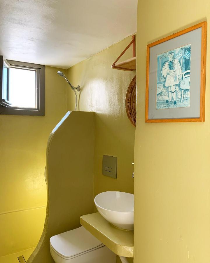 Serifos Olive Buitenkant foto